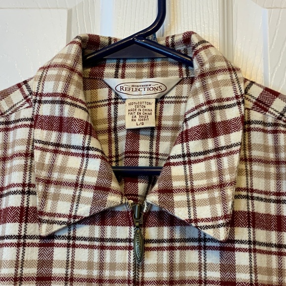 Northern Reflections Burgundy and Cream Zip Plaid Shacket Women’s Size Large - Picture 3 of 10
